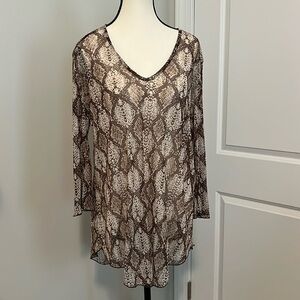 Jordan Taylor Sheer Snake Skin Tunic 💙